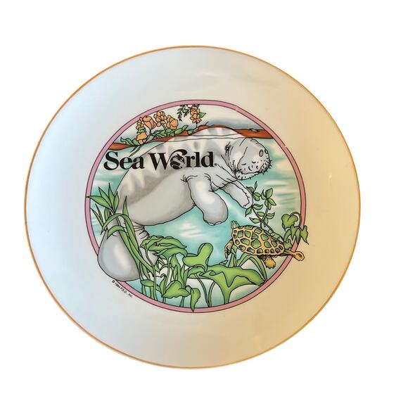 SeaWorld Vintage 90's Manatee Collectors Plate - Picture 1 of 3